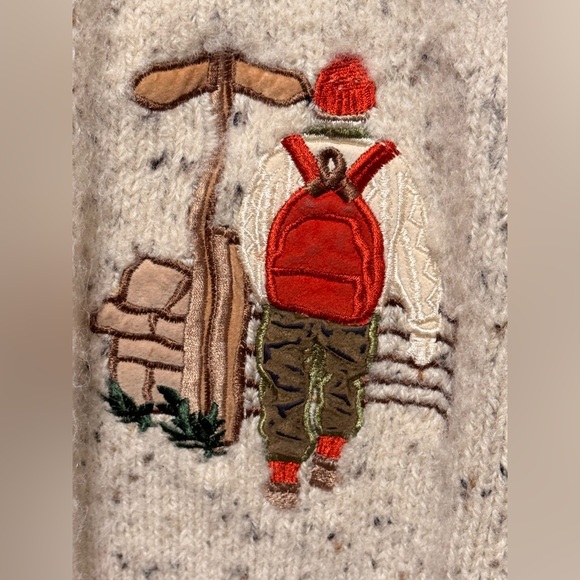 Acorn Beige Sweater with Festive Embroidery - Picture 3 of 9